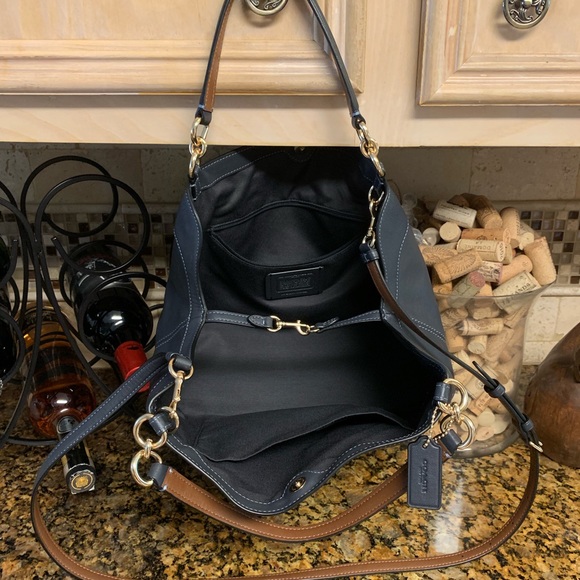 SOLD - Coach Lexy Purse - Picture 2 of 6